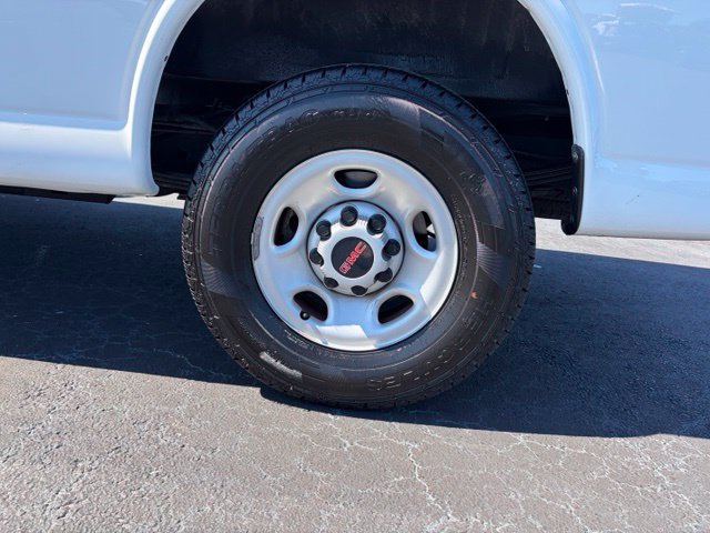 Used 2023 GMC Savana 2500 w/ Driver Convenience Package RWD image 10