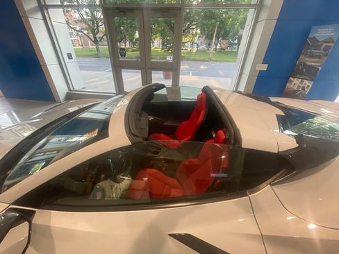 Used 2022 Chevrolet Corvette Stingray Coupe w/ Z51 Performance Package RWD image 3