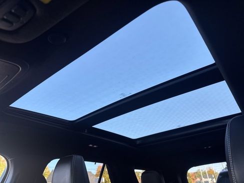 Used 2023 Ford Explorer ST w/ Equipment Group 401A image 15