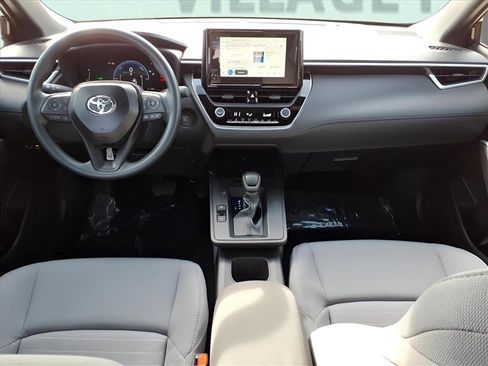 Used 2026 Toyota Corolla Cross S image 12