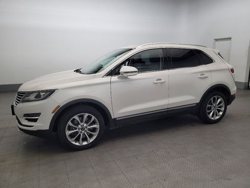 Used 2016 Lincoln MKC Select image 2