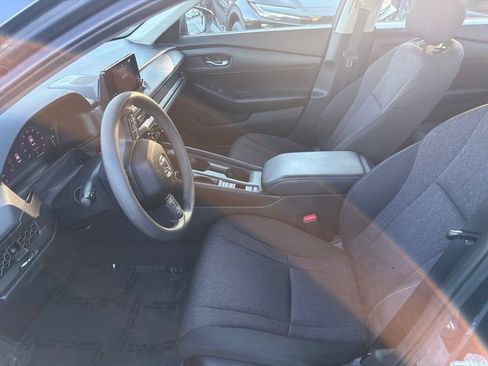 Used 2025 Honda Accord LX image 19