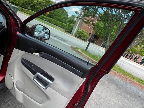 Used 2009 Saturn Vue XE image 17