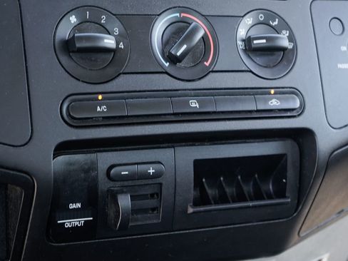 Used 2008 Ford F250 XL RWD image 27