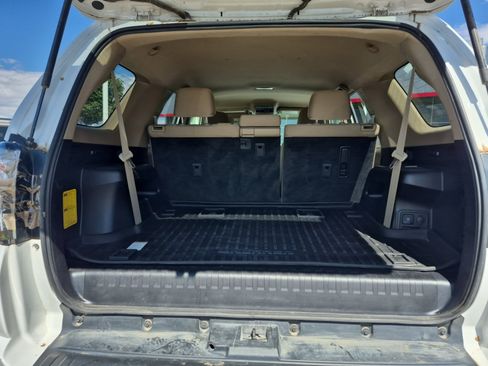 Used 2017 Toyota 4Runner SR5 AWD/4WD image 21