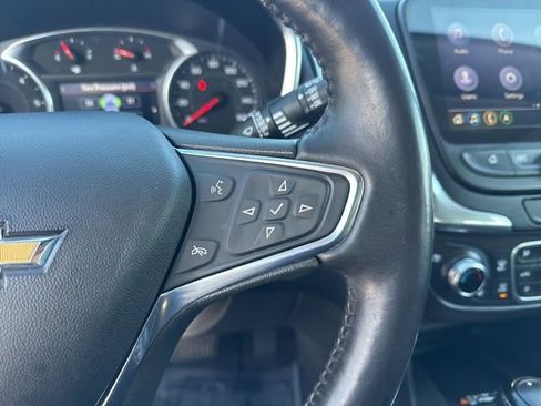 Used 2019 Chevrolet Equinox Premier image 18