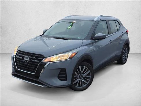 Used 2023 Nissan Kicks SV image 25