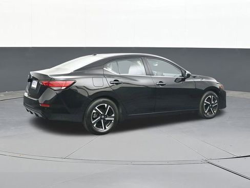 Used 2025 Nissan Sentra SV image 15