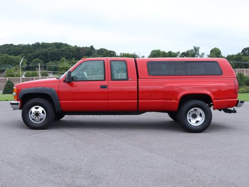 Used 1996 Chevrolet Silverado 3500 4x4 Extended Cab image 4