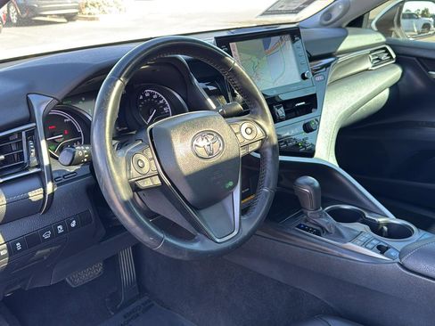 Used 2021 Toyota Camry XSE image 23
