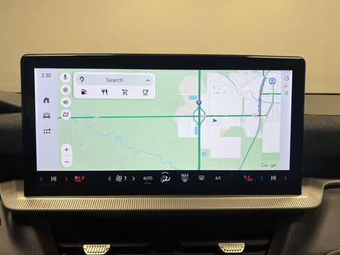 Used 2025 Ford Explorer ST-Line w/ Premium Package image 24