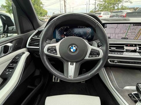 Used 2023 BMW X5 xDrive40i w/ M Sport Package AWD/4WD image 31