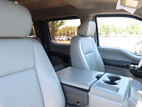 Used 2022 Ford F350 XL AWD/4WD image 24