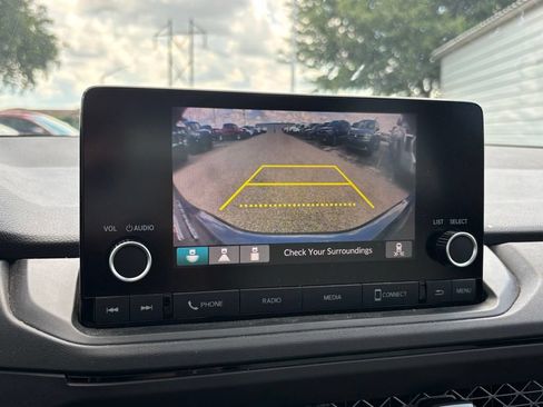 Used 2024 Honda Accord EX image 10
