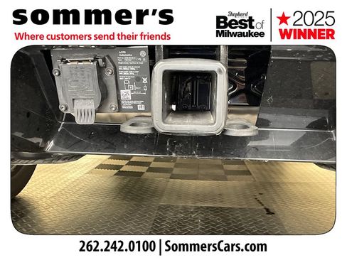 Used 2025 Volkswagen Atlas Cross Sport SEL R-Line AWD/4WD image 30