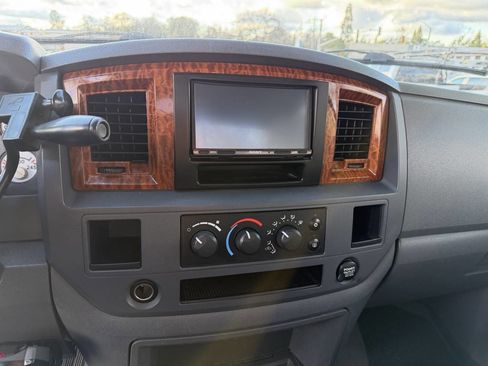 Used 2006 Dodge Ram 3500 Truck SLT w/ Quad Cab Big Horn Value Group image 15