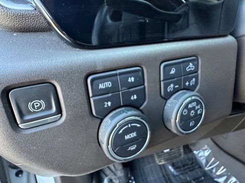 Certified 2023 Chevrolet Silverado 1500 LTZ AWD/4WD image 6