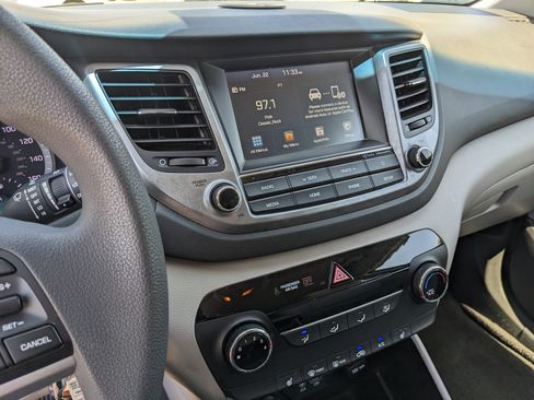 Used 2018 Hyundai Tucson SEL AWD/4WD image 22
