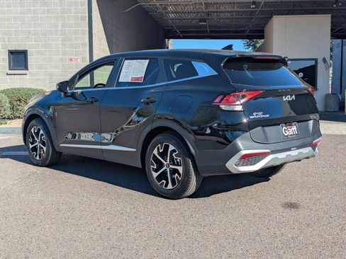 Certified 2025 Kia Sportage EX image 4