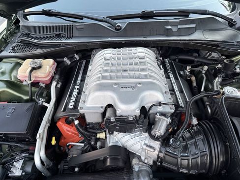 Used 2019 Dodge Challenger SRT Hellcat w/ Widebody Package RWD image 32