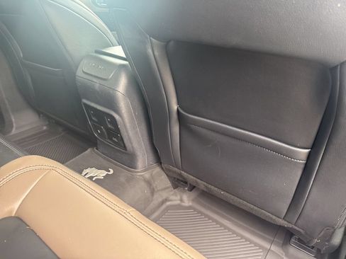Used 2023 Ford Bronco Wildtrak AWD/4WD image 43