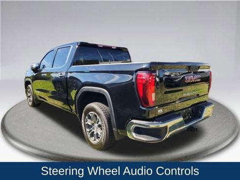 Used 2024 GMC Sierra 1500 SLT image 10