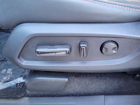 Used 2024 Honda Pilot TrailSport image 20