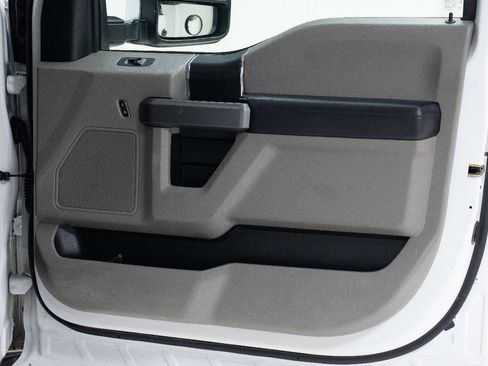 Used 2018 Ford F250 XLT image 24