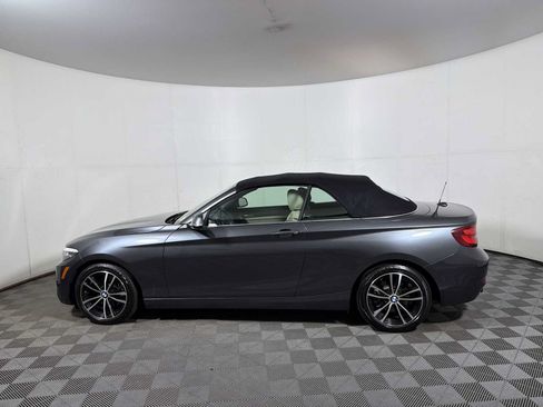 Used 2020 BMW 230i xDrive Convertible w/ Convenience Package AWD/4WD image 4