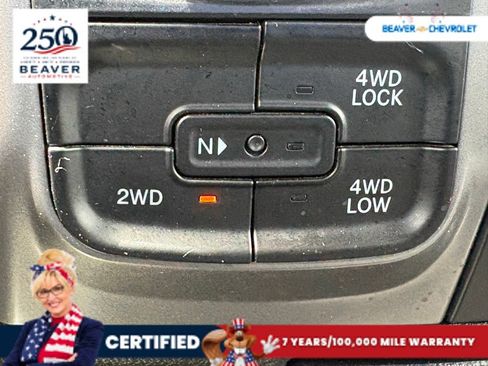 Used 2024 RAM 1500 Classic SLT AWD/4WD image 30