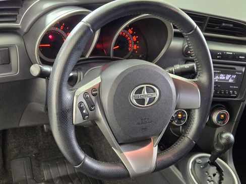 Used 2013 Scion tC FWD image 26