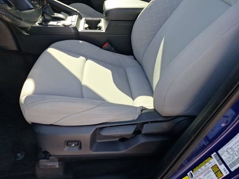 Used 2025 Toyota Tacoma SR5 RWD image 16