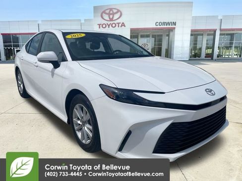 Used 2025 Toyota Camry LE FWD image 1