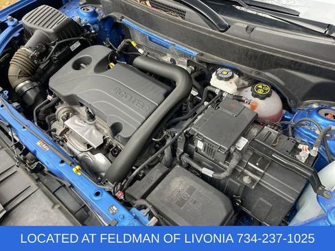 Used 2024 GMC Terrain SLT image 28