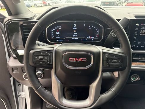 Certified 2024 GMC Sierra 1500 Elevation AWD/4WD image 26