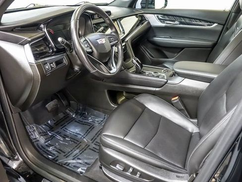 Used 2023 Cadillac XT6 Premium Luxury AWD/4WD image 14