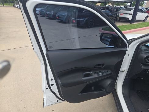 Used 2025 Nissan Kicks Play S FWD image 32