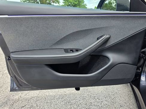 Used 2025 Tesla Model 3 Long Range RWD image 18