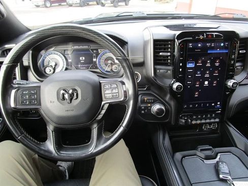 Used 2022 RAM 2500 Limited image 23