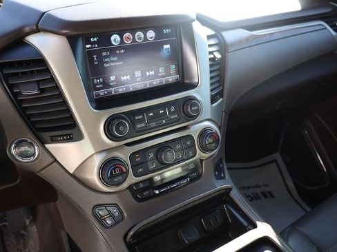 Used 2020 GMC Yukon XL Denali AWD/4WD image 15