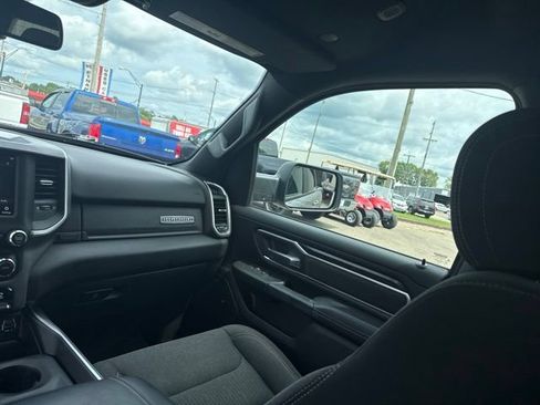 Used 2019 RAM 1500 Big Horn AWD/4WD image 14