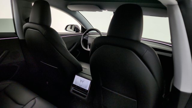 Used 2025 Tesla Model 3 RWD image 39