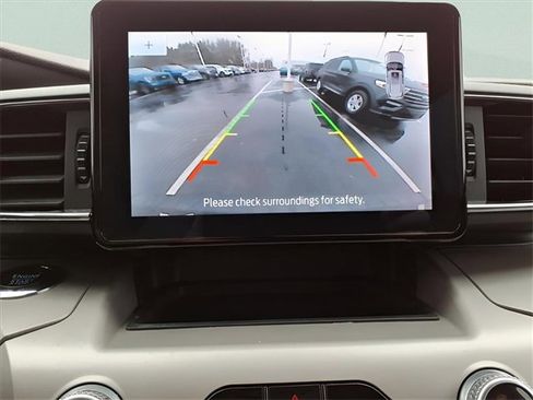 Used 2023 Ford Explorer XLT w/ Equipment Group 202A image 23