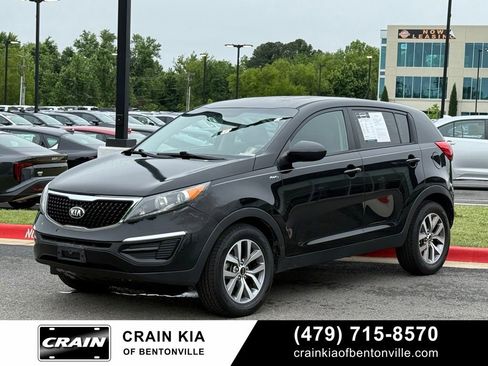 Used 2016 Kia Sportage LX AWD/4WD image 3