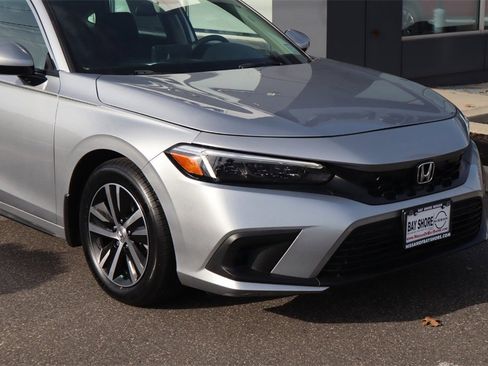 Used 2024 Honda Civic LX image 4