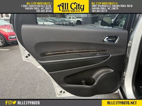 Used 2011 Dodge Durango Crew image 17