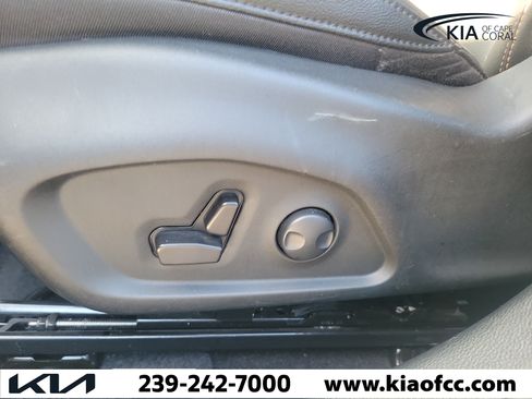 Used 2024 Jeep Compass Limited AWD/4WD image 26
