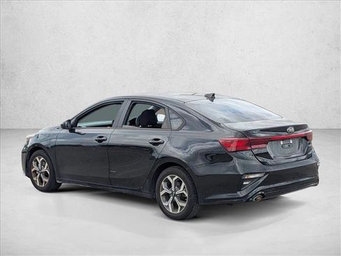 Used 2021 Kia Forte LXS FWD image 7
