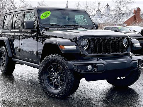 Certified 2024 Jeep Wrangler Willys image 2