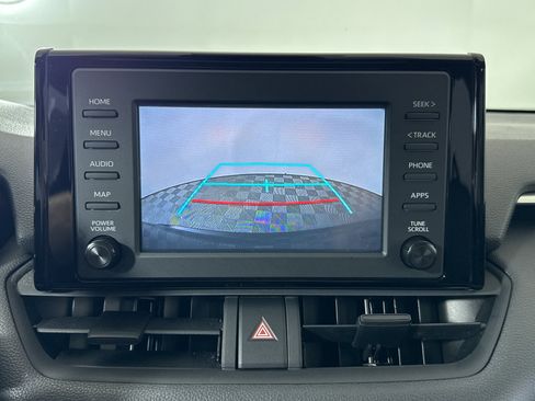 Used 2019 Toyota RAV4 XLE image 13